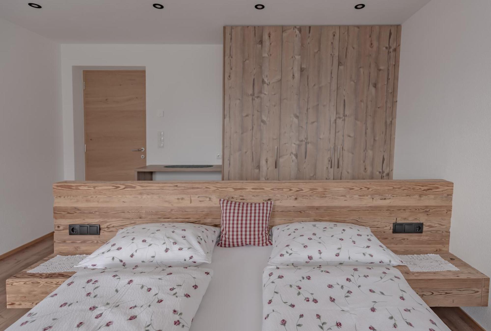 Ortnerhof Appartement Ahrntal Buitenkant foto